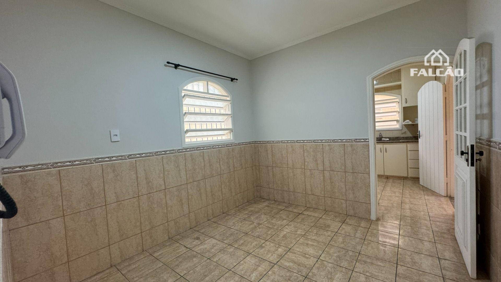 Sobrado à venda com 4 quartos, 214m² - Foto 29