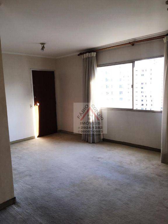 Apartamento à venda com 3 quartos, 110m² - Foto 1