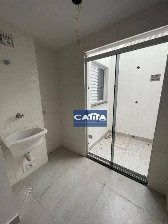 Apartamento à venda com 2 quartos, 33m² - Foto 3