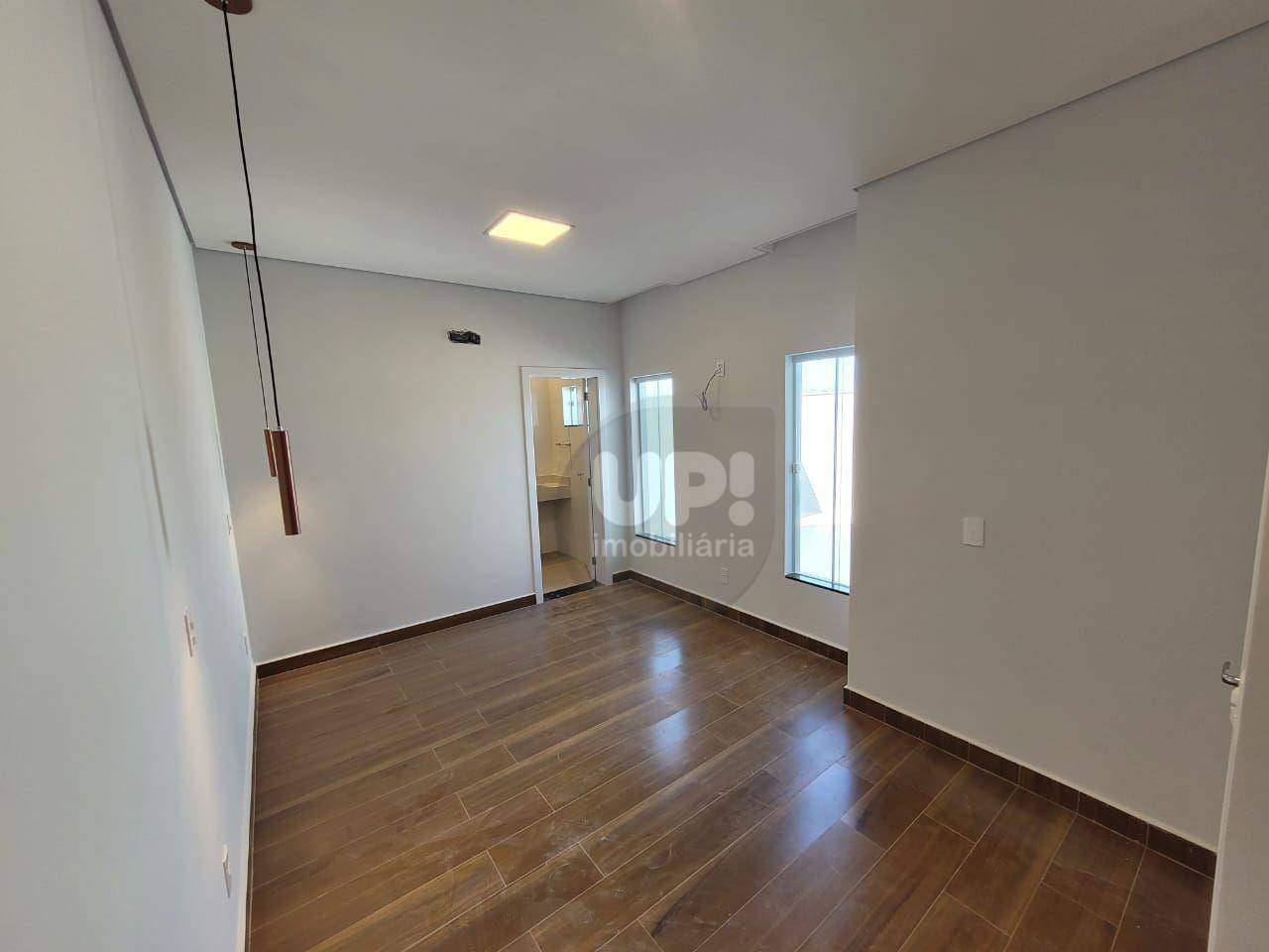 Casa à venda com 3 quartos, 96m² - Foto 9