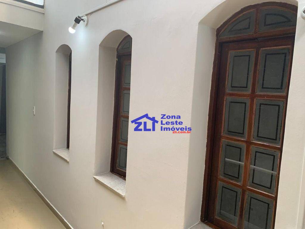 Sobrado à venda com 3 quartos, 225m² - Foto 4