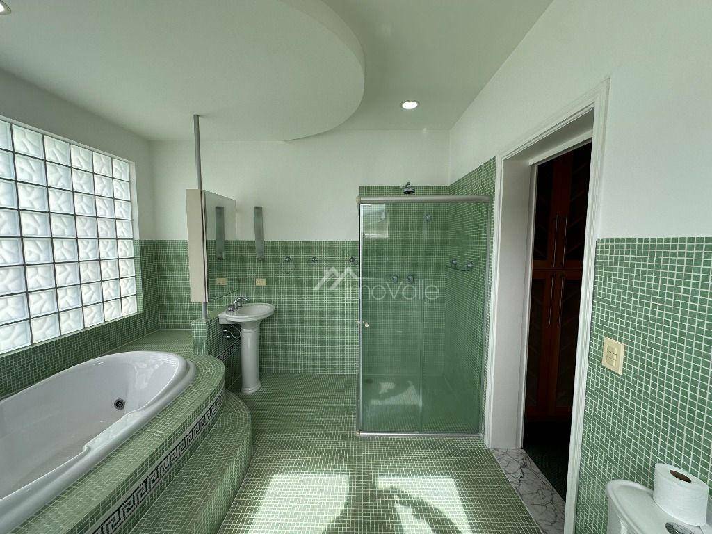 Casa de Condomínio à venda com 4 quartos, 384m² - Foto 20