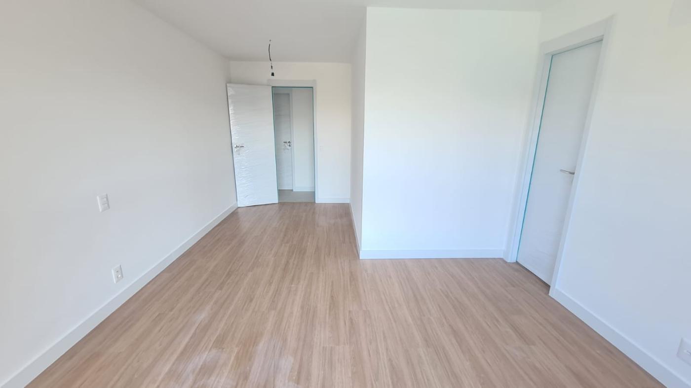 Apartamento à venda com 4 quartos, 156m² - Foto 24