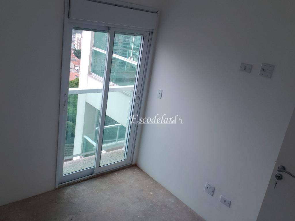 Apartamento à venda com 4 quartos, 146m² - Foto 17