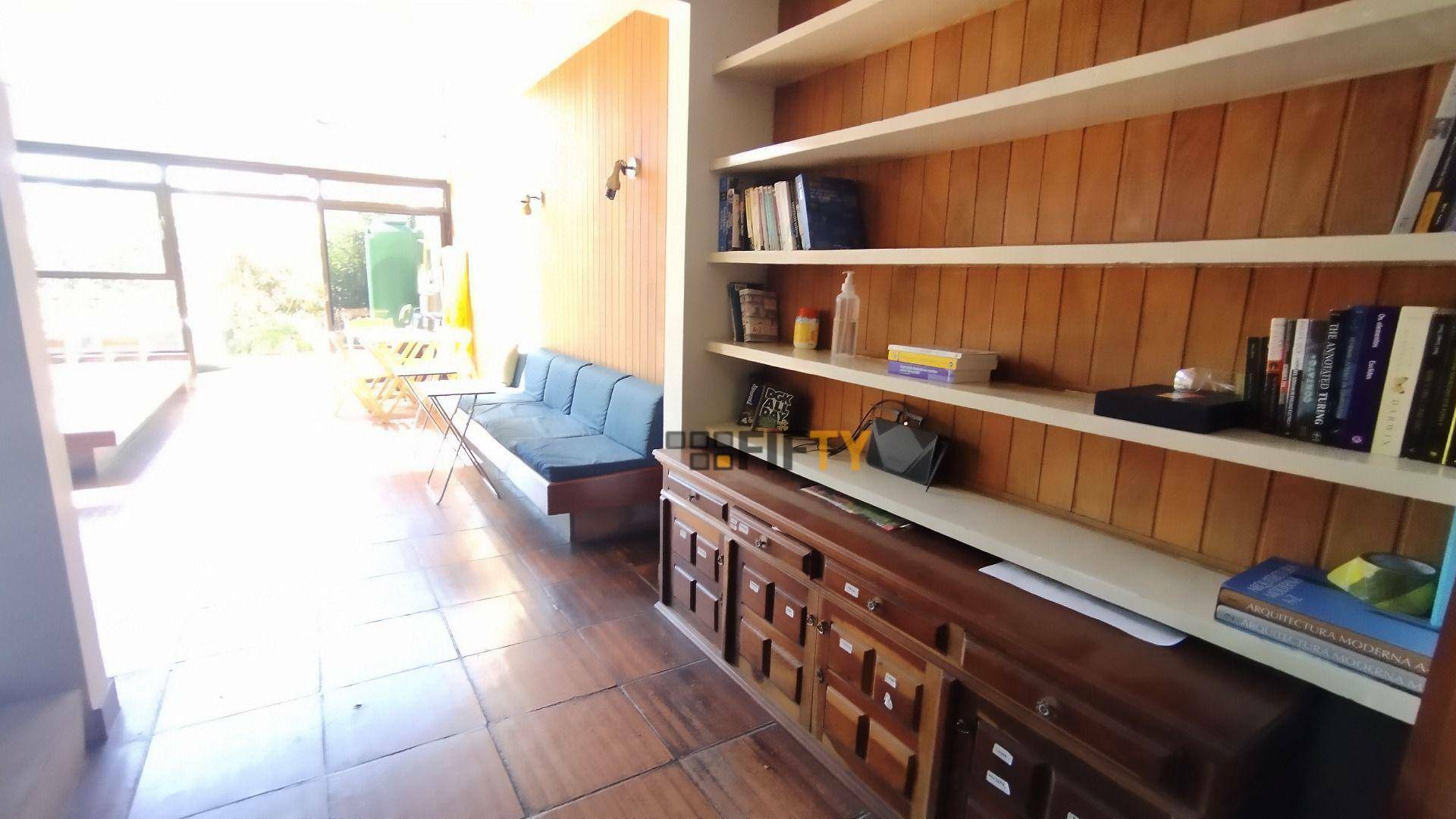 Casa à venda com 3 quartos, 250m² - Foto 9