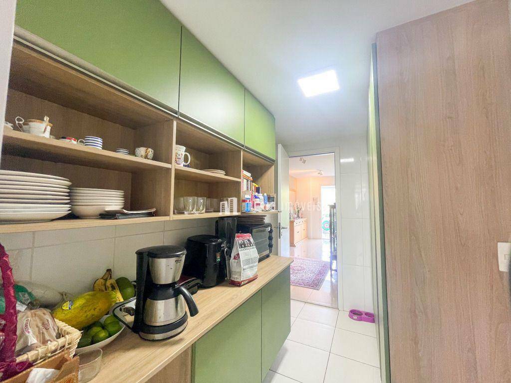 Apartamento à venda com 4 quartos, 155m² - Foto 12