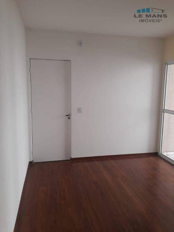 Apartamento à venda com 2 quartos, 49m² - Foto 6