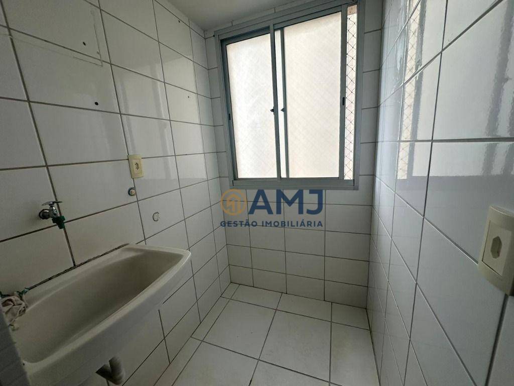 Apartamento para alugar com 2 quartos, 58m² - Foto 9