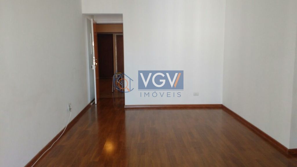 Apartamento para alugar com 2 quartos, 60m² - Foto 3