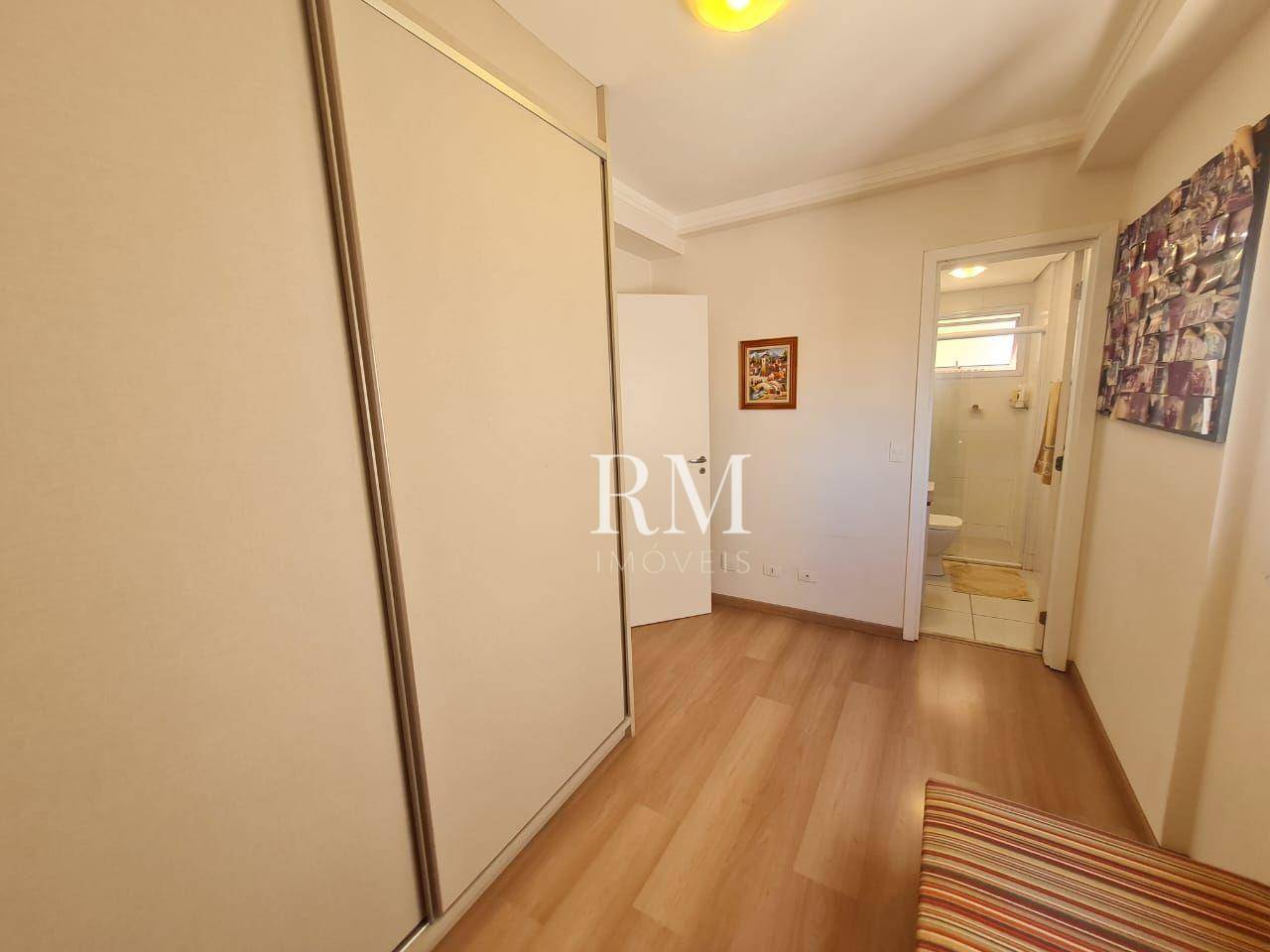 Apartamento à venda com 3 quartos, 145m² - Foto 25