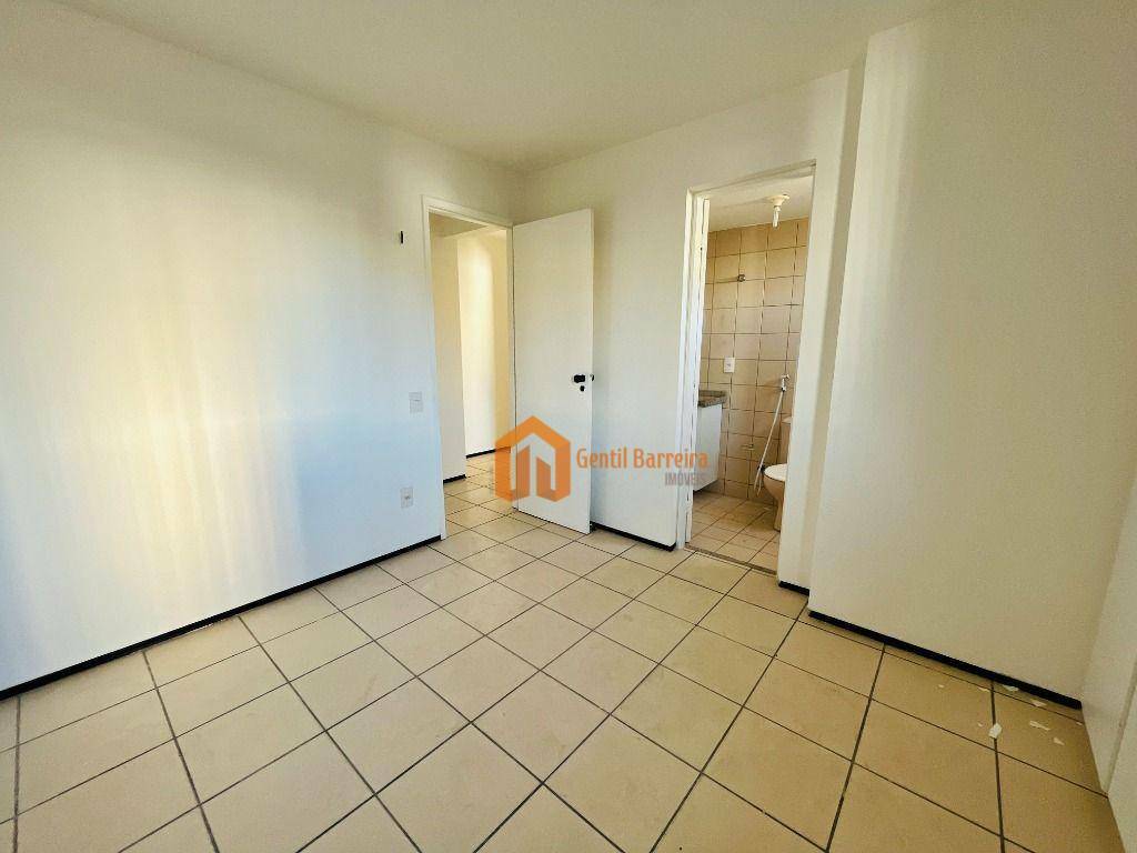 Apartamento à venda com 3 quartos, 87m² - Foto 13