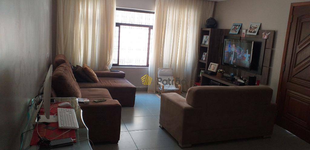 Sobrado à venda com 3 quartos, 212m² - Foto 3