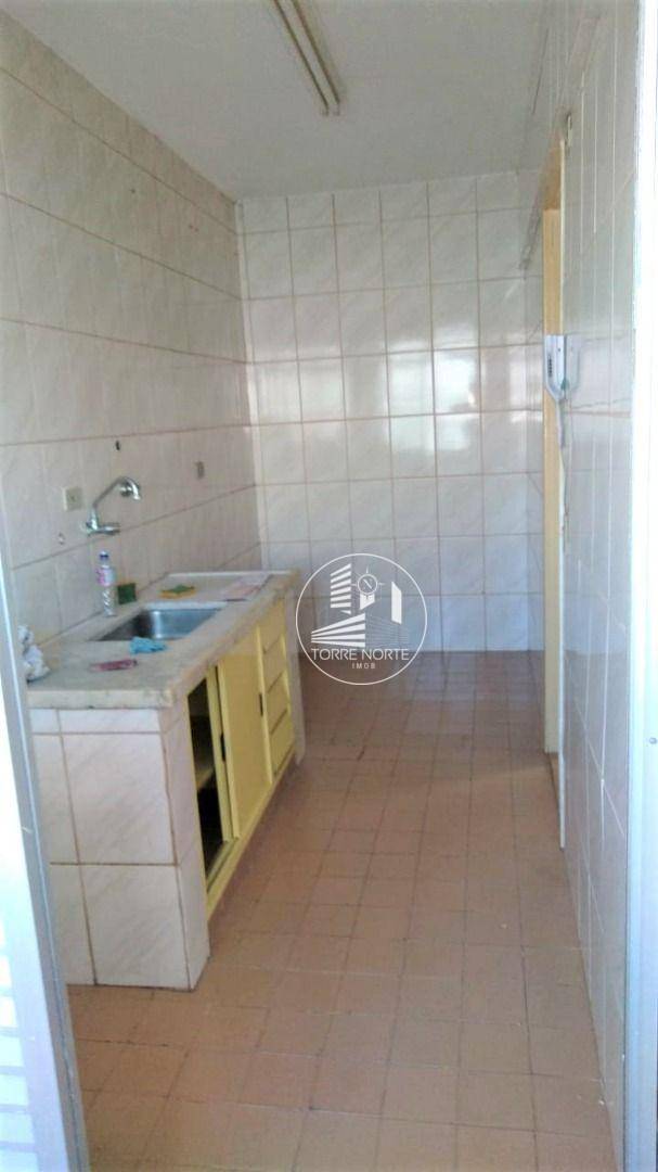 Apartamento à venda com 1 quarto, 46m² - Foto 18