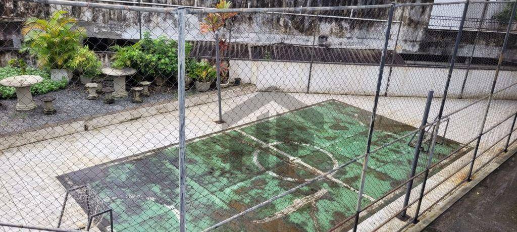 Apartamento à venda com 3 quartos, 87m² - Foto 2
