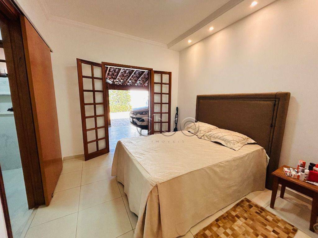 Casa à venda com 3 quartos, 175m² - Foto 14