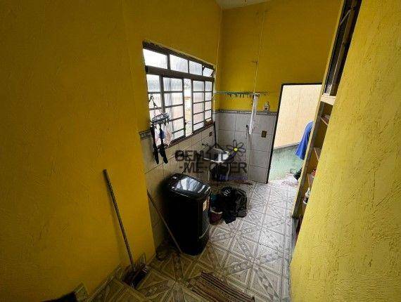 Sobrado à venda com 5 quartos, 242m² - Foto 7