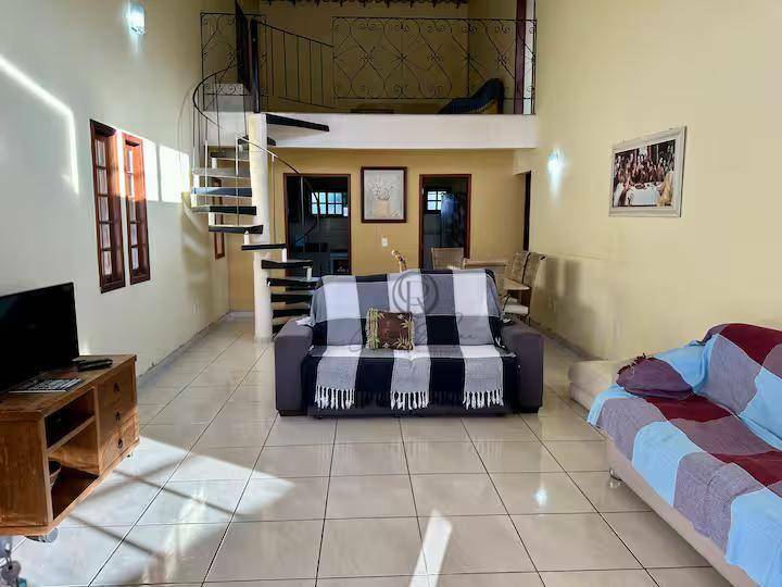 Casa de Condomínio à venda com 4 quartos, 210m² - Foto 9