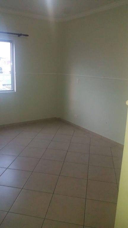 Apartamento à venda com 3 quartos, 140m² - Foto 10