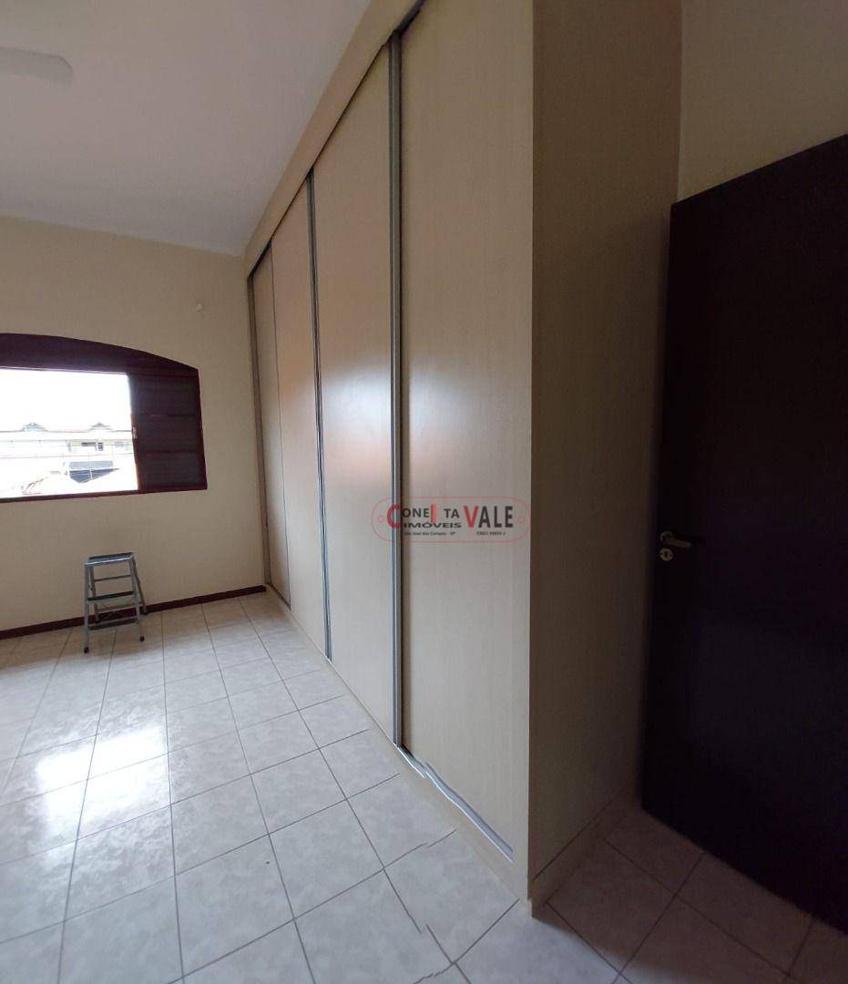 Sobrado à venda com 3 quartos, 196m² - Foto 11