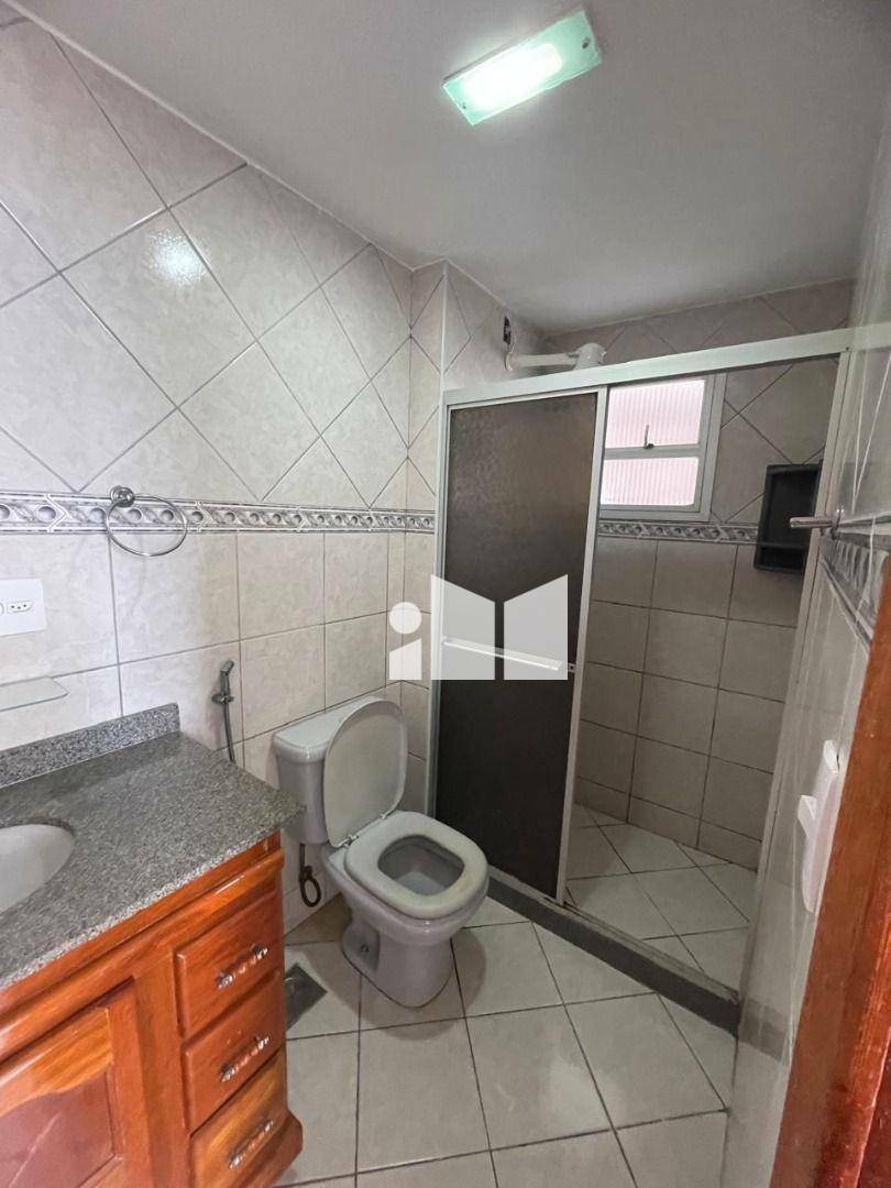 Apartamento à venda com 3 quartos, 104m² - Foto 13