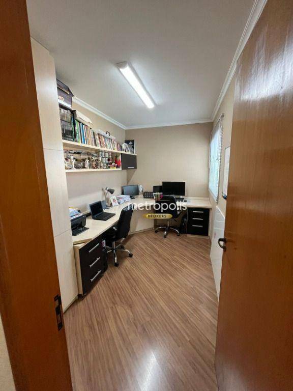 Sobrado à venda com 3 quartos, 239m² - Foto 12