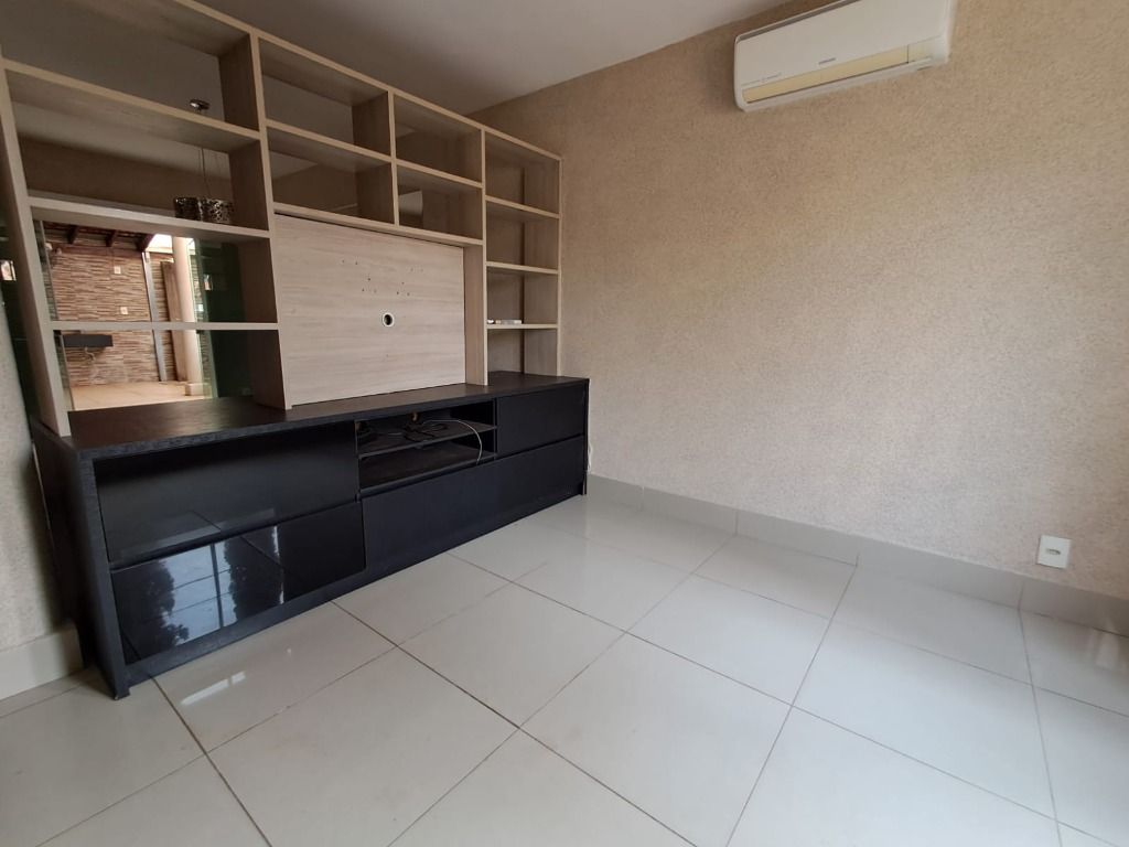 Casa de Condomínio para alugar com 3 quartos, 94m² - Foto 5