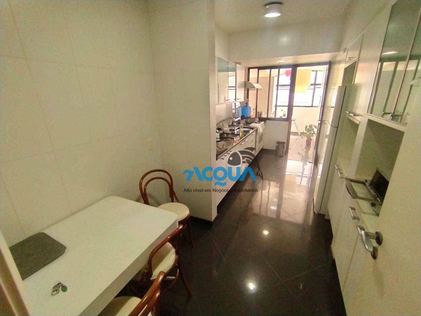 Apartamento à venda com 6 quartos, 210m² - Foto 16