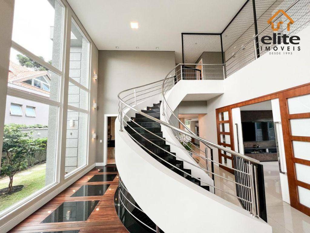 Casa de Condomínio à venda com 4 quartos, 550m² - Foto 4