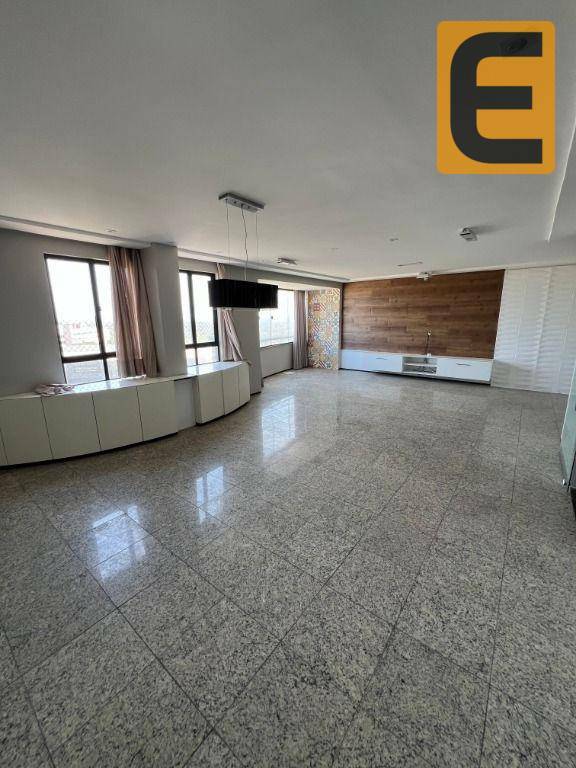 Apartamento à venda com 3 quartos, 128m² - Foto 6