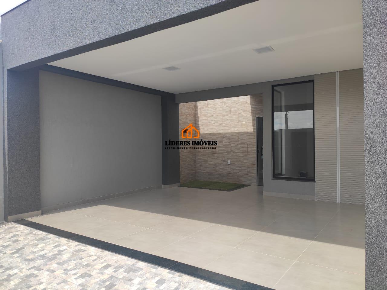 Casa à venda com 3 quartos, 140m² - Foto 2