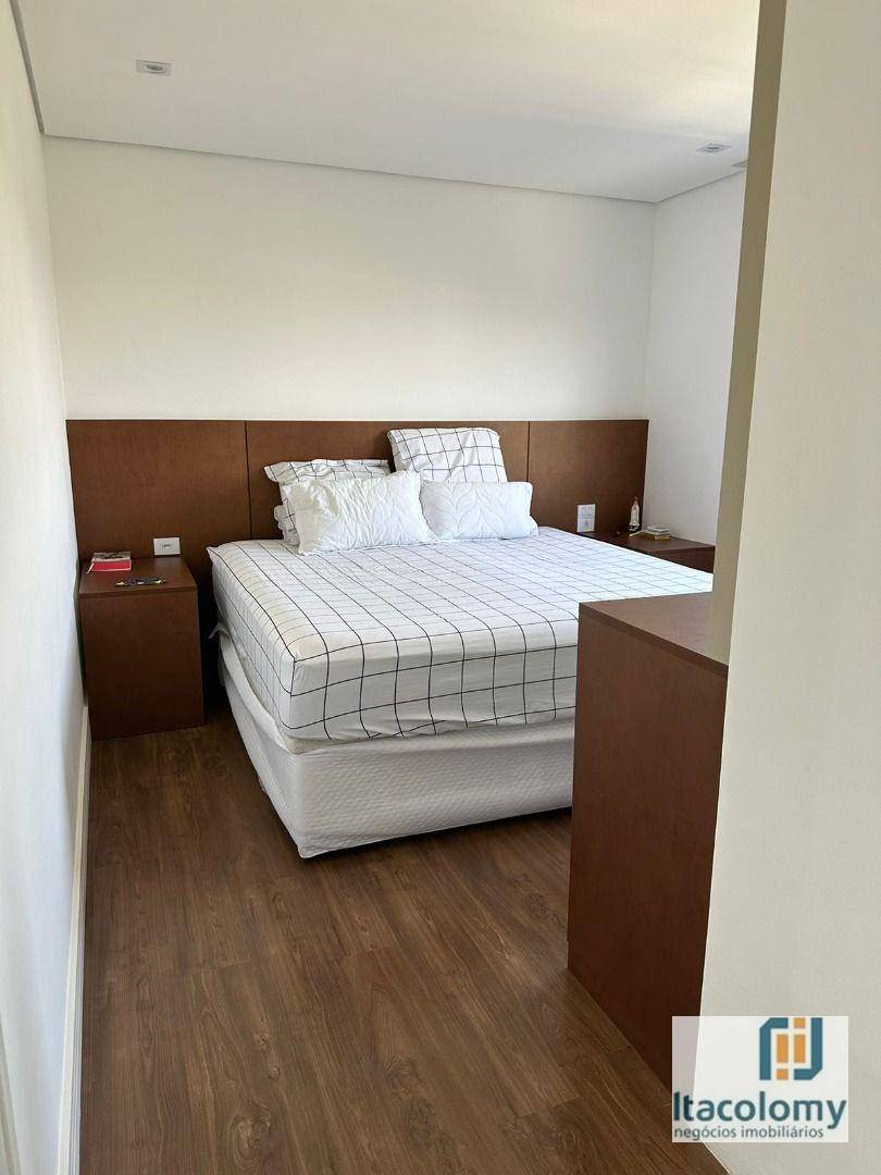 Apartamento à venda com 3 quartos, 158m² - Foto 9