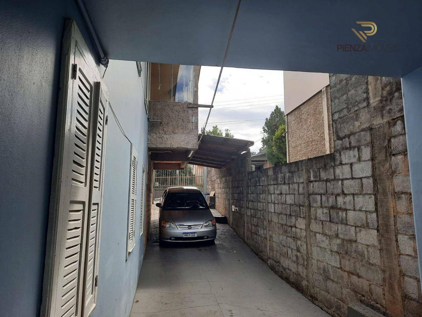 Casa à venda com 3 quartos, 150m² - Foto 3