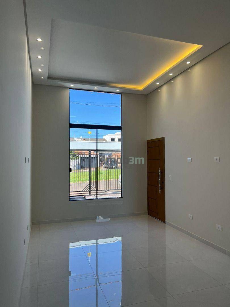 Casa à venda com 3 quartos, 81m² - Foto 6