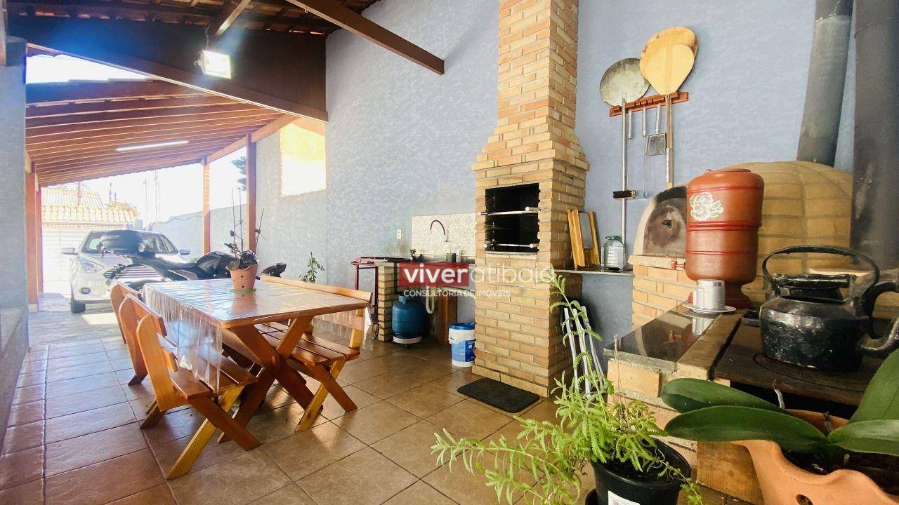 Casa à venda com 3 quartos, 134m² - Foto 11