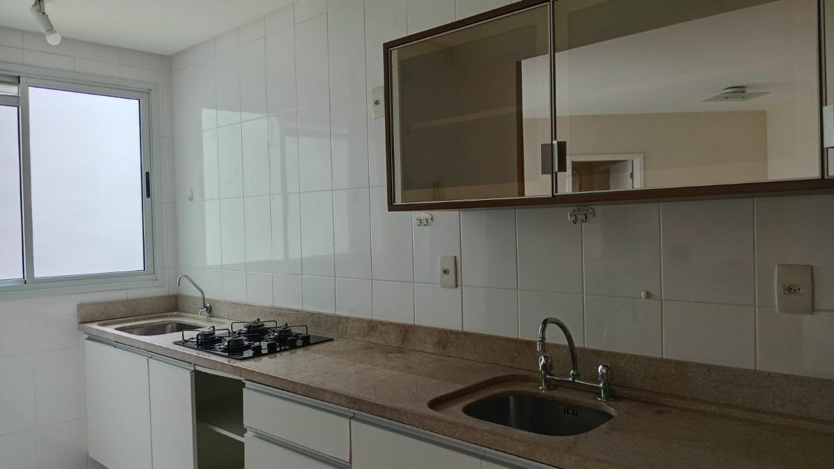 Apartamento à venda com 2 quartos, 73m² - Foto 8