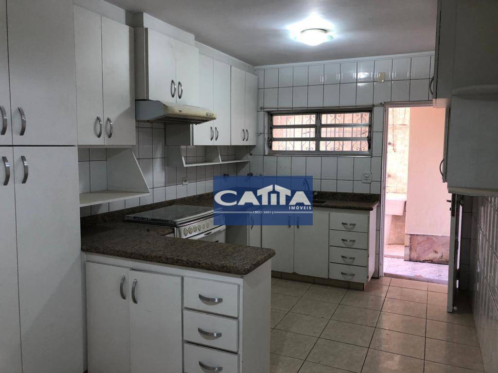 Sobrado à venda e aluguel com 3 quartos, 380m² - Foto 7