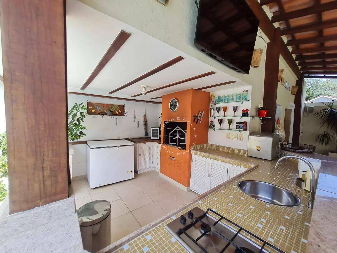 Casa de Condomínio à venda com 4 quartos, 550m² - Foto 7