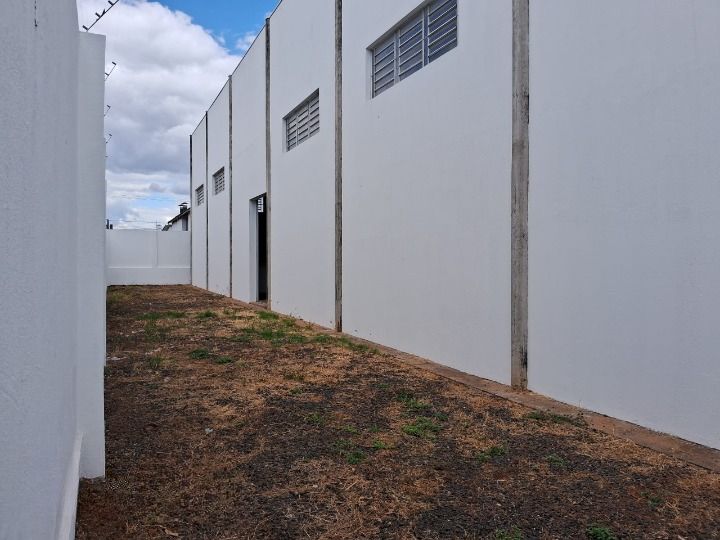 Loja-Salão para alugar, 695m² - Foto 15