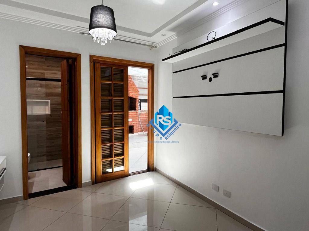Sobrado à venda e aluguel com 4 quartos, 250m² - Foto 15