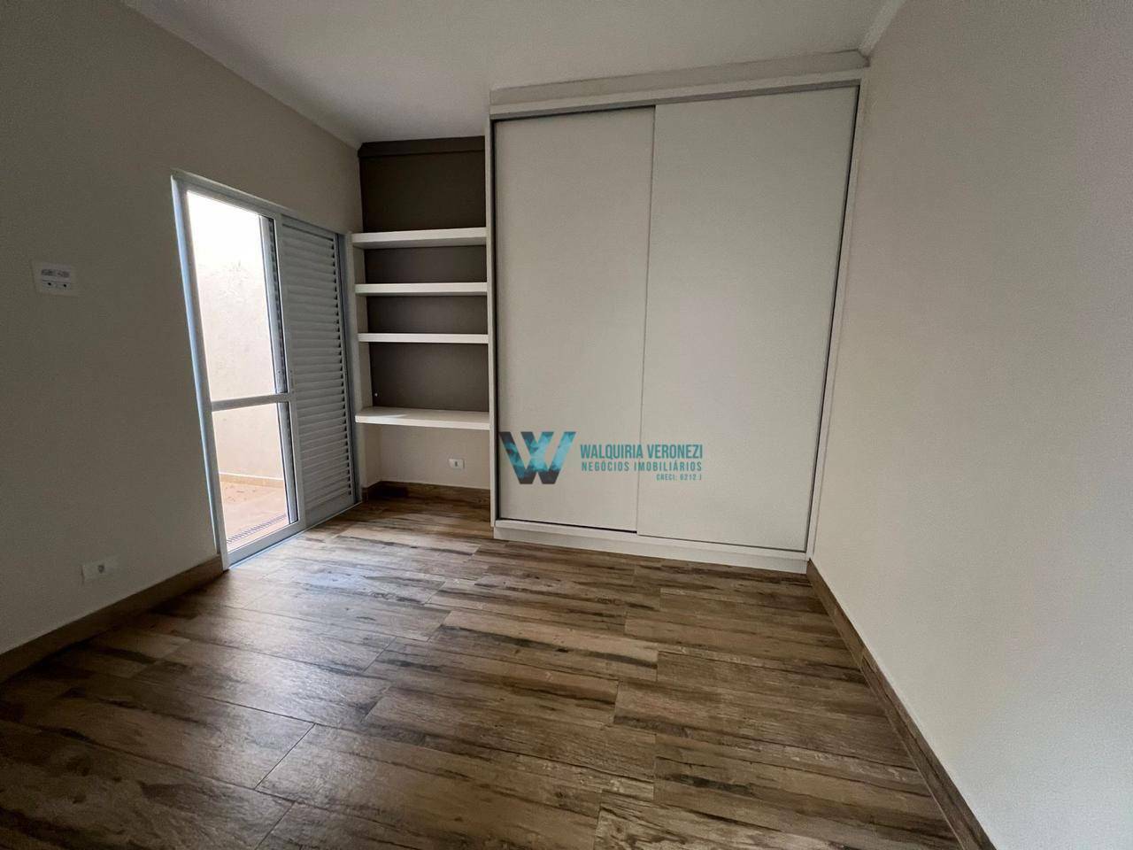 Casa à venda com 4 quartos, 222m² - Foto 17