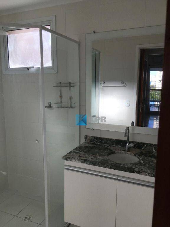 Apartamento para alugar com 2 quartos, 74m² - Foto 13