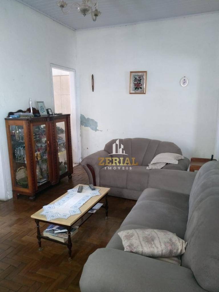 Casa à venda com 3 quartos, 180m² - Foto 1