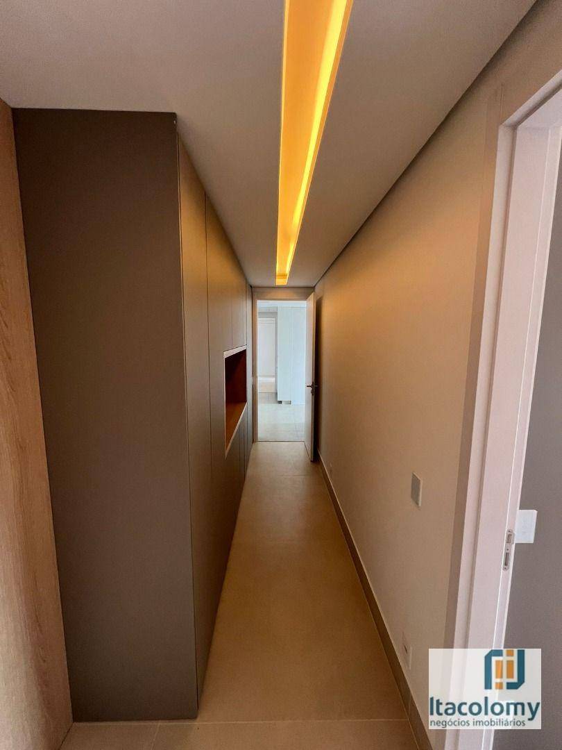 Apartamento à venda com 3 quartos, 412m² - Foto 14