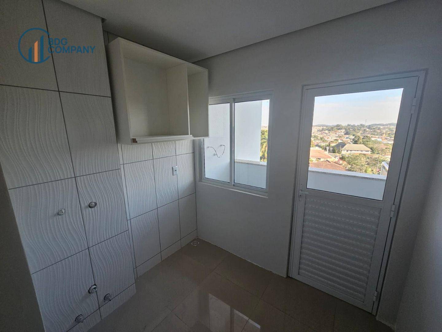 Apartamento à venda com 2 quartos, 70m² - Foto 13