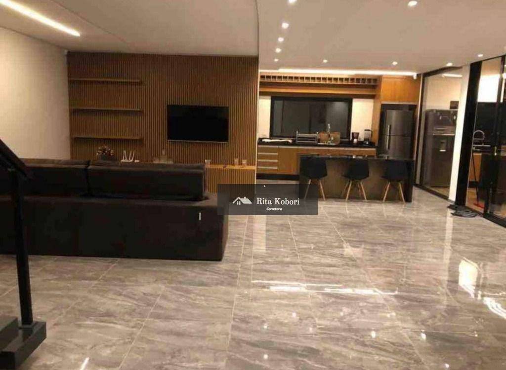 Sobrado à venda com 5 quartos, 300m² - Foto 1