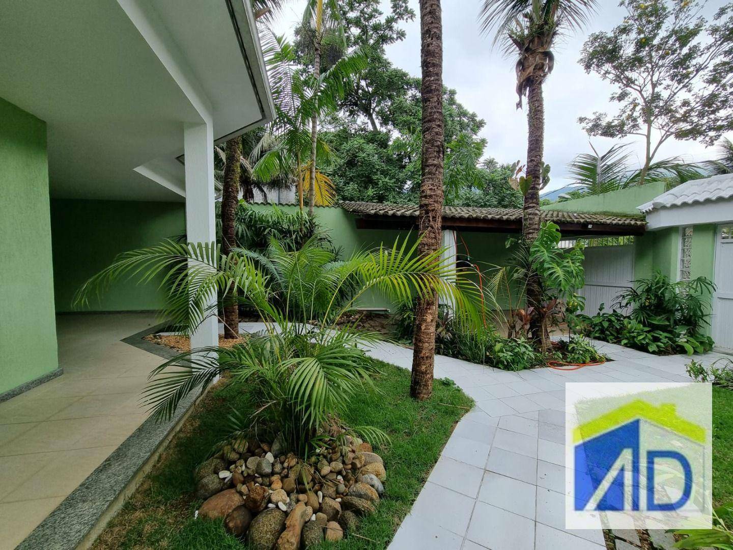 Casa de Condomínio para alugar com 3 quartos, 180m² - Foto 50