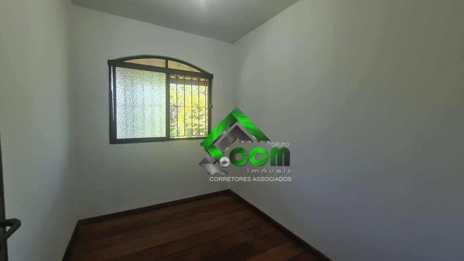 Casa à venda com 4 quartos, 298m² - Foto 17