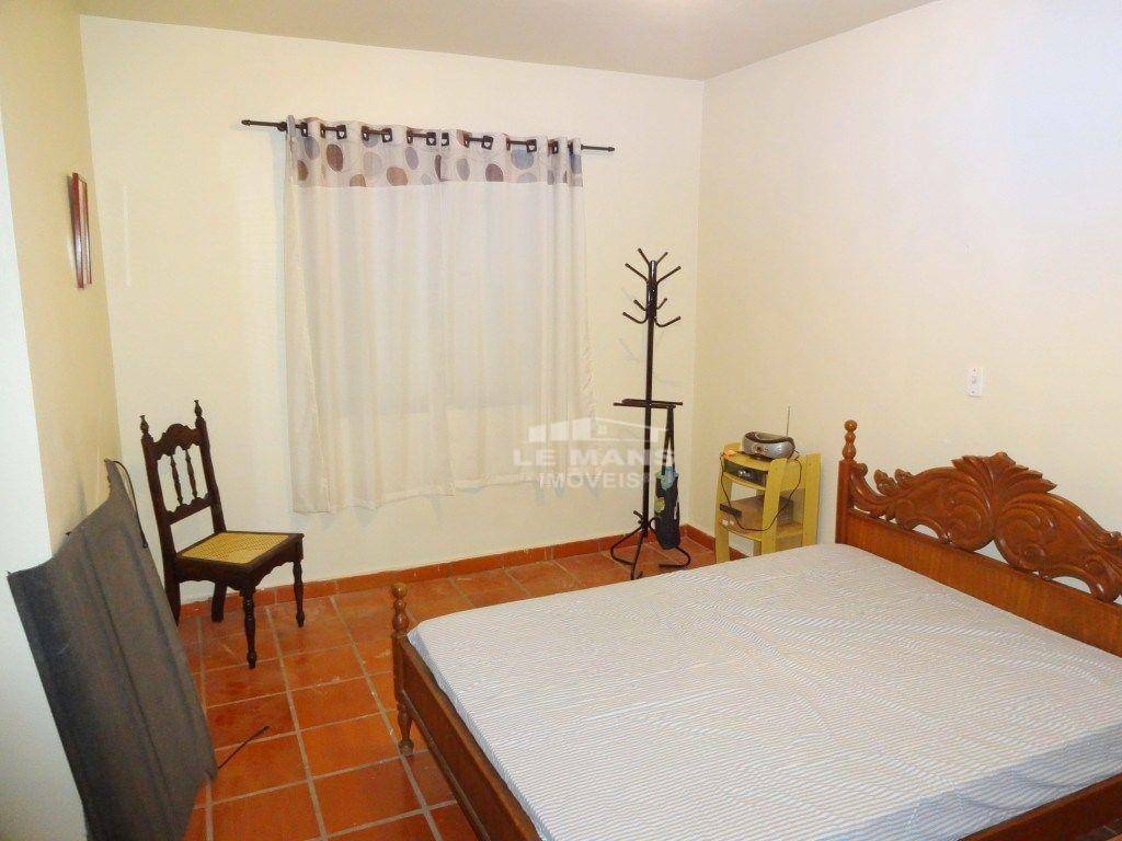 Chácara à venda com 3 quartos, 279m² - Foto 13