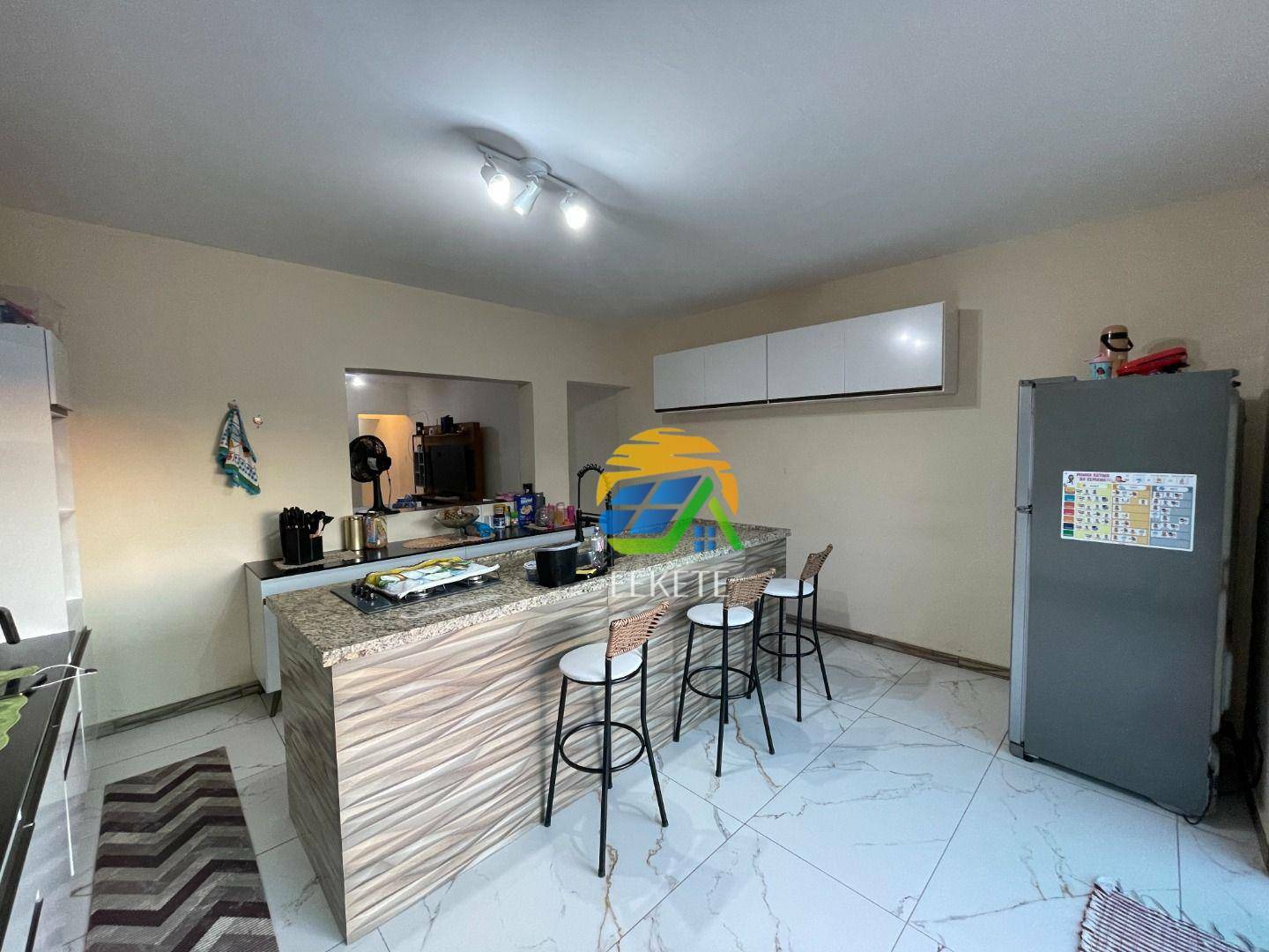 Sobrado à venda com 2 quartos, 128m² - Foto 12