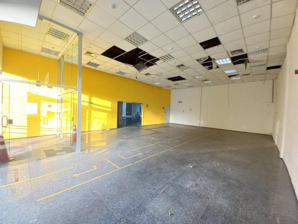 Prédio Inteiro para alugar, 1200m² - Foto 8